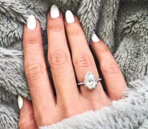 Pear shaped engagement ring